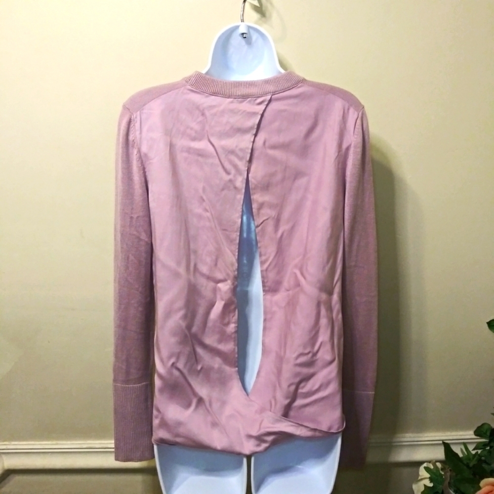 LAST- CHANCE Lululemon Still At Ease Lavender Cashmere Criss-Cross Back Sweater - Picture 4 of 6